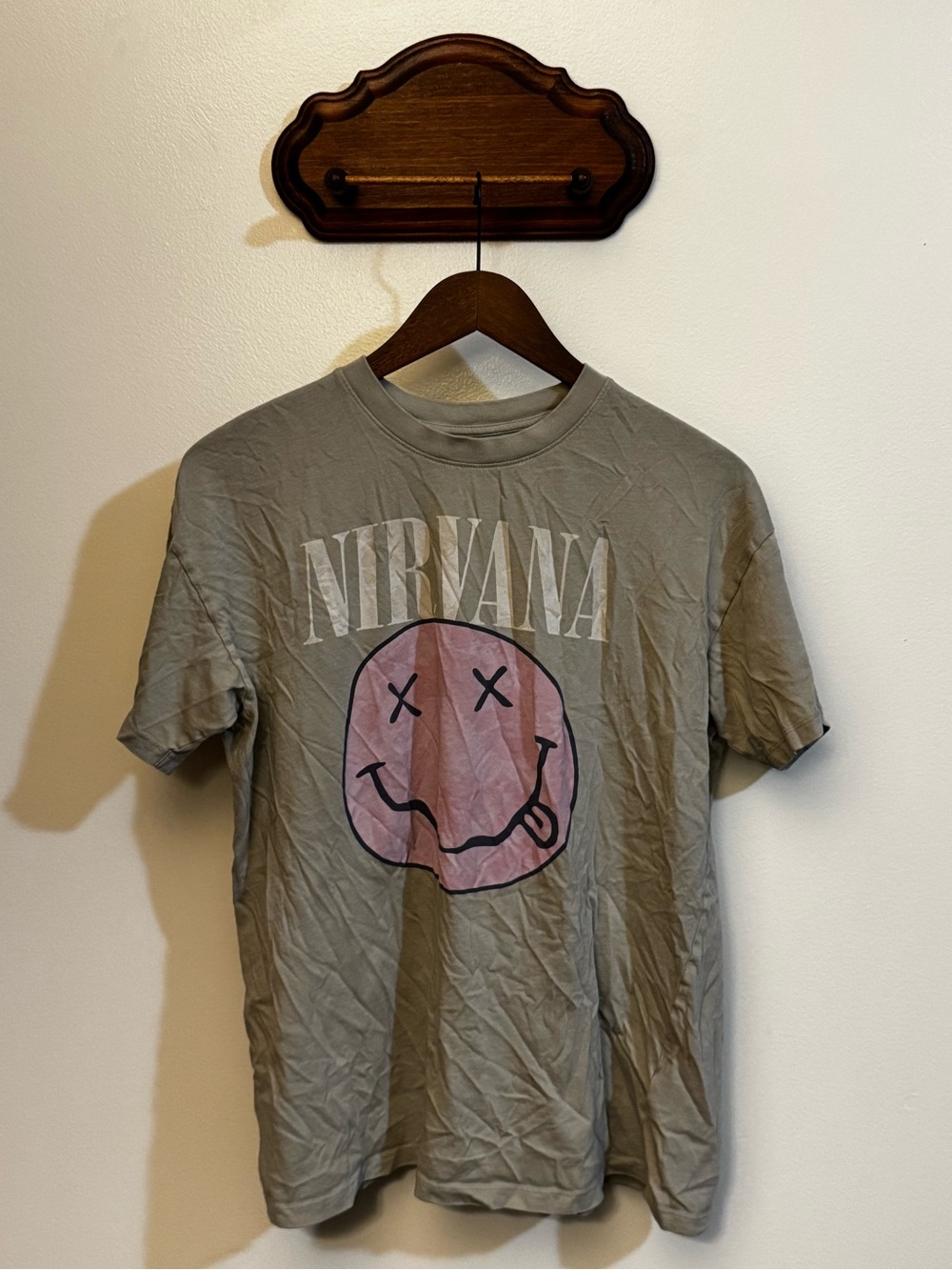 American Eagle Outfitters Nirvana Graphic Tee - Gray with Pink Logo